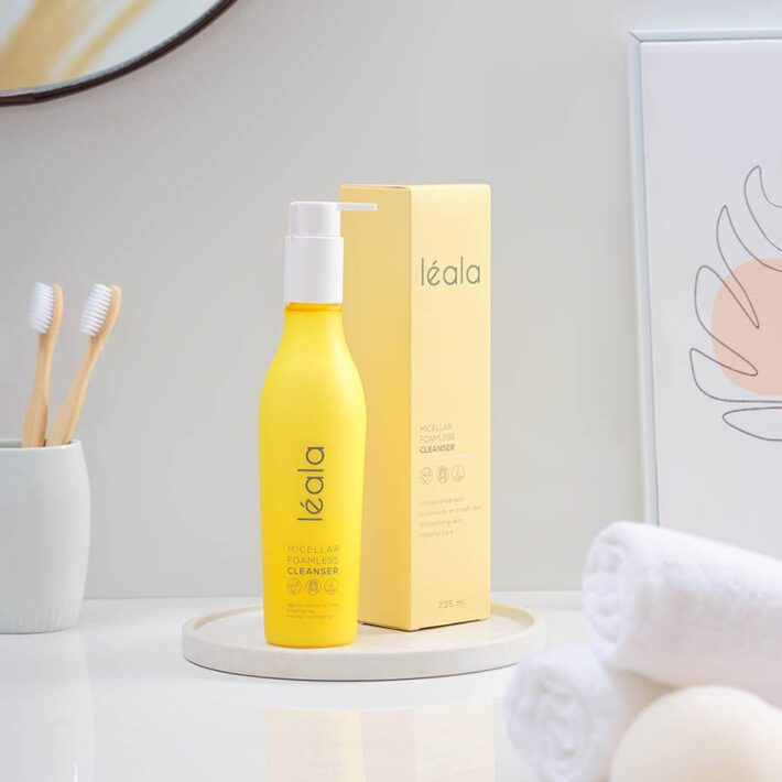MICELLAR FOAMLESS CLEANSER Leala