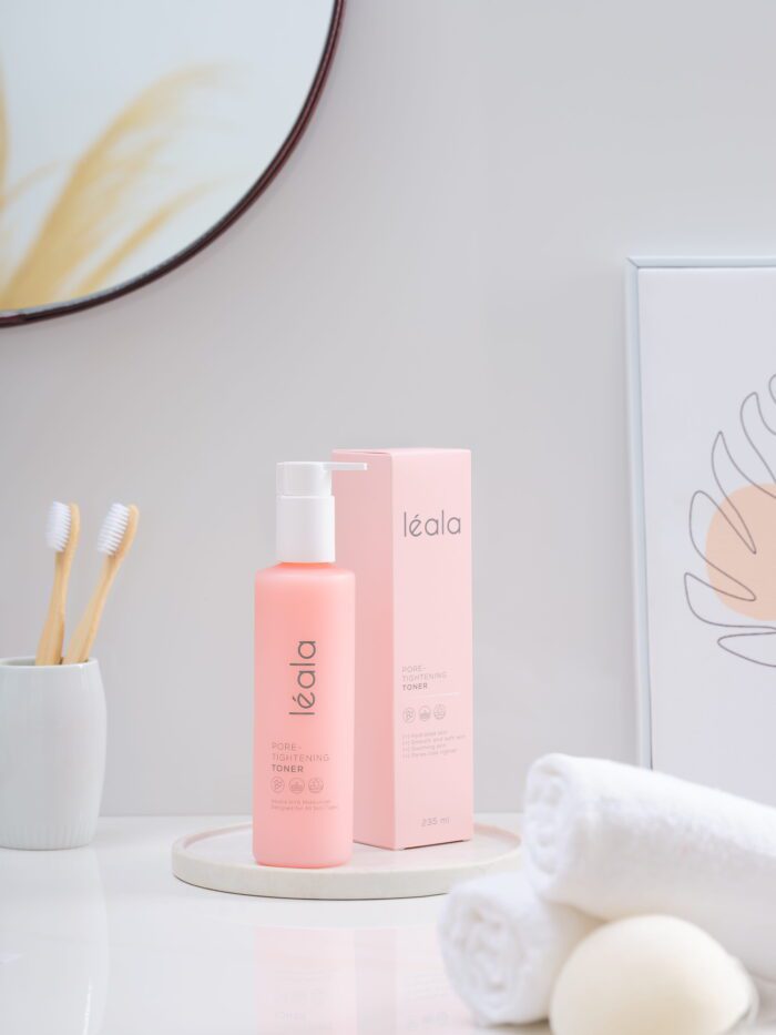 Nuoc Hoa Hong Pore Tightening Toner 4