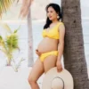 Bikini bầu 2 mảnh màu vàng xoắn ngực, quần lưng thấp 10 bikini-bau-2-manh-3